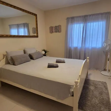 Callao Sun & Pool By Diamanteholidays Apartment